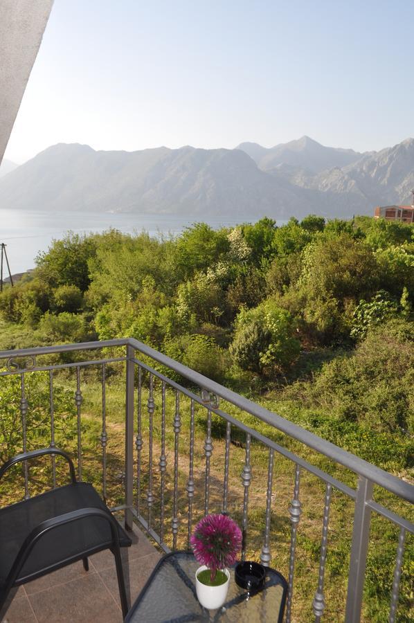 Apartment Maritimo Kotor Kültér fotó